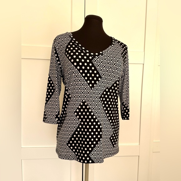 Jostar Colorblock 3/4 Sleeves Stretch Travel Knit Top Tunic - Picture 4 of 7